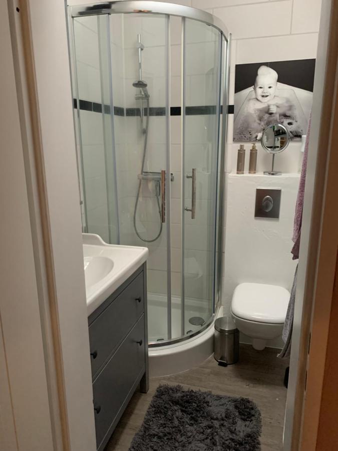 Lotta'S Ferienhaeuschen Apartment Emden Bagian luar foto