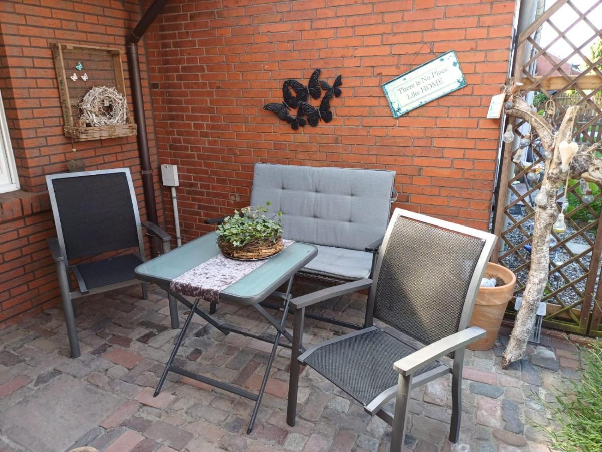 Lotta'S Ferienhaeuschen Apartment Emden Bagian luar foto